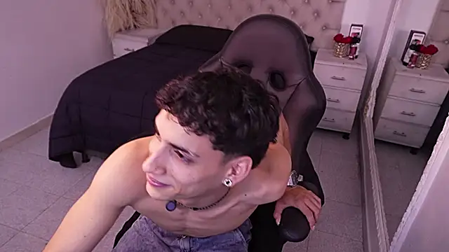 JhoanLeandro 在線直播表演