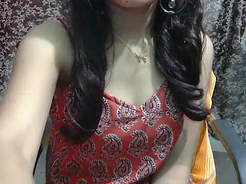 Adorable_AyeshaのライブXXXチャット