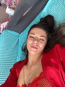 OnlyLeiLaのライブXXXチャット