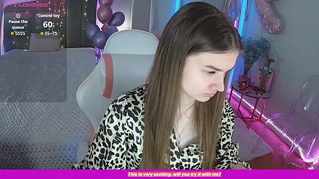 Ann_Wood live XXX chat