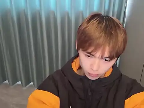 88Xt: διαδικτυακό σόου στην κάμερα