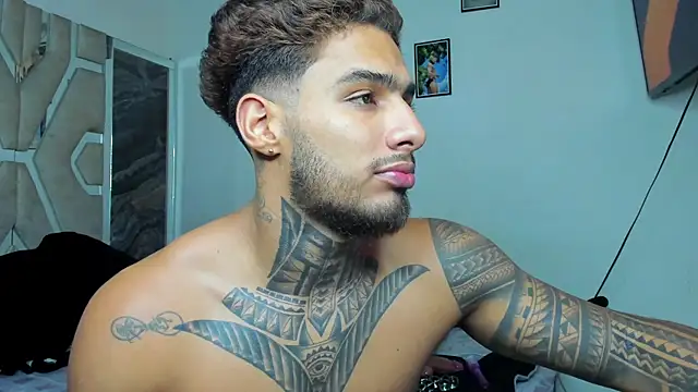 Chat XXX en directo de YoiPerezDj