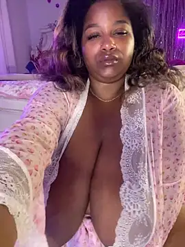 xoxoSELENAxoxo's Webcam Show