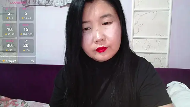 Bet_Lu Chat XXX live