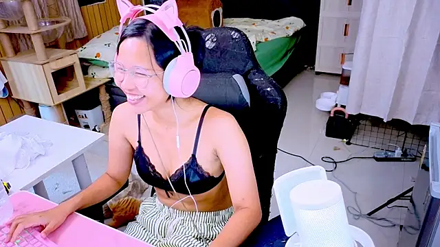 Chat XXX ao vivo de Kana_G