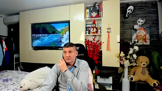 SpartacusDaddy48 现场XXX聊天