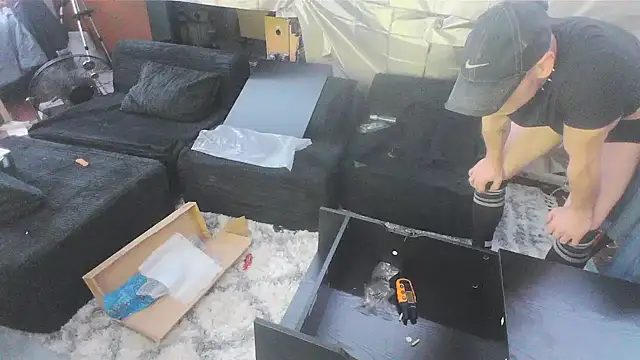 Pokazy przed kamerką – Jaycloudedview