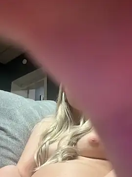 lexuslover687's Live XXX Chat