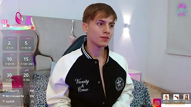 EVAN_TAY Chat XXX in diretta