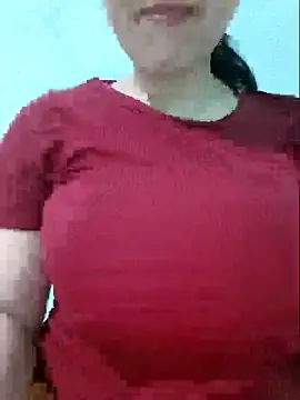 Shine_Mai 在線直播表演