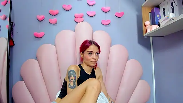 luci_miller Adlı Modelin Canlı XXX Sohbeti