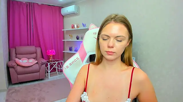 StrawberryeのライブXXXチャット