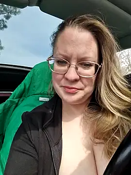 BustyLanaX webkamerás műsora