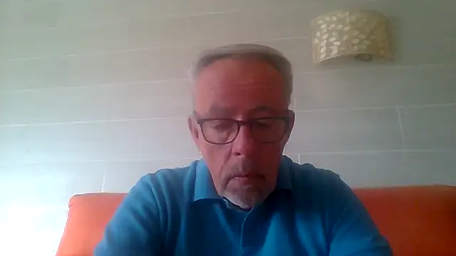 tuggy59 élő XXX-chatje