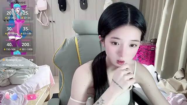 OiOi-666 Live XXX-chat