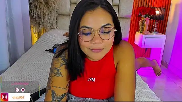 im__fer élő XXX-chatje