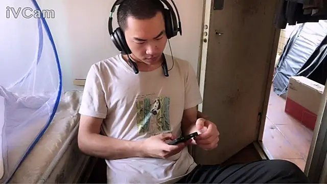 dyjdddttjのウェブカメラショー