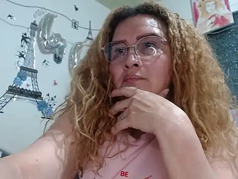 Perla1981--n Live XXX chat