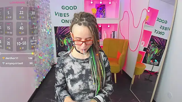 LisaFoxy_y Chat XXX live