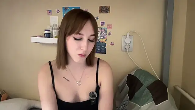 Chat XXX en directo de AquilineOrites