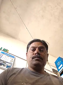 Srmotrs 在線直播表演