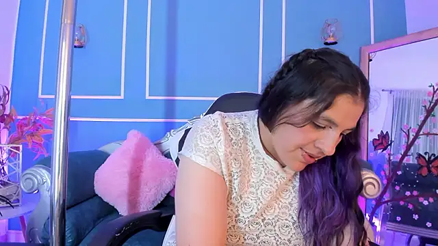 TaraTaylorr's Live XXX Chat