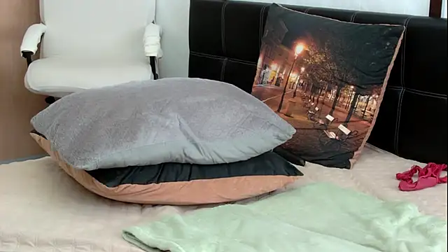 FreeMyFire's Live XXX Chat