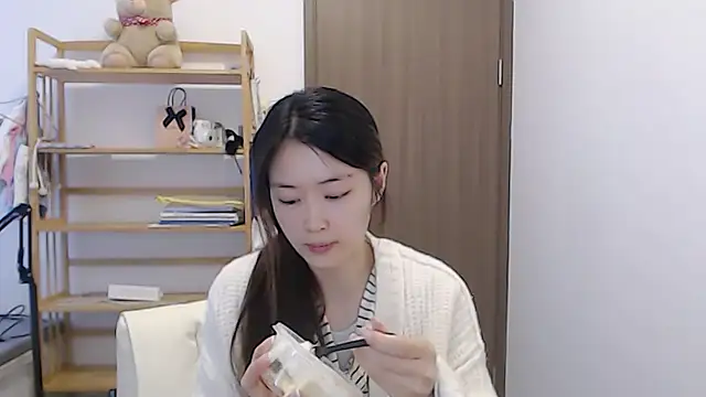 Mimi-cnbaby Chat XXX live