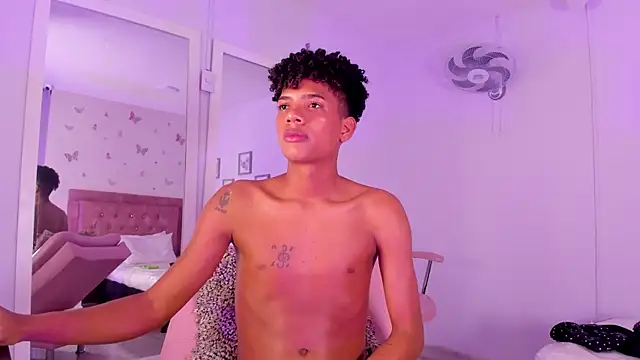 Chatroom XXX en direct de Jack_Rusel