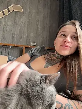 Chat XXX ao vivo de KishaMur