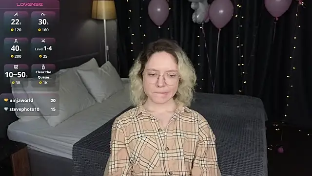 Pertunjukan Kamera Web HottoKori