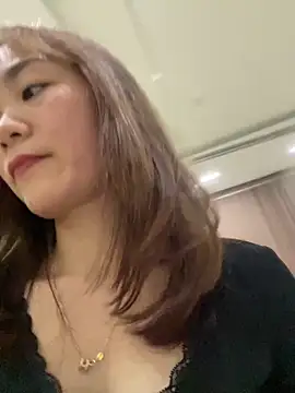 Bana-gibee Chat XXX live