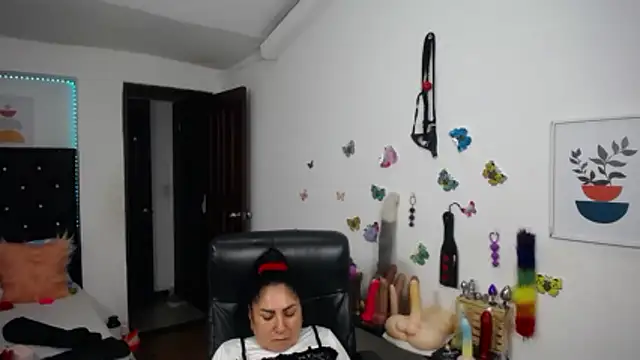 mature_bigboobs10 Chat XXX in diretta