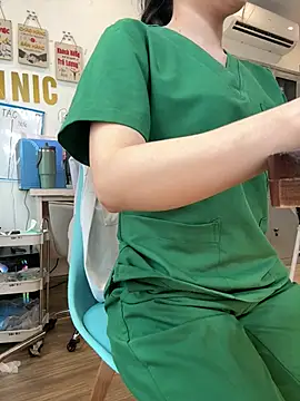 XXX chat uživo modela Clinic_Sexy