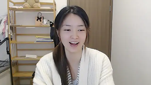 Mimi-cnbaby's Live XXX Chat