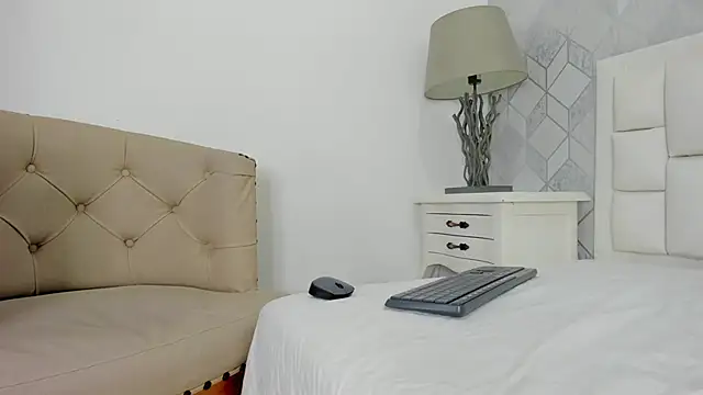 Živý XXX chat naia_cox