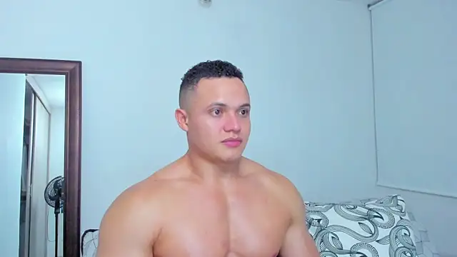 Chat XXX ao vivo de KingLevi01