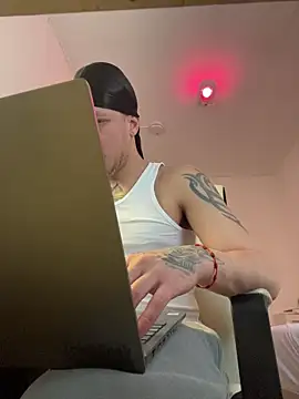 Chat XXX ao vivo de TitanNoir