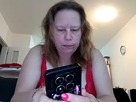 แชท XXX สดของ Jahudka47