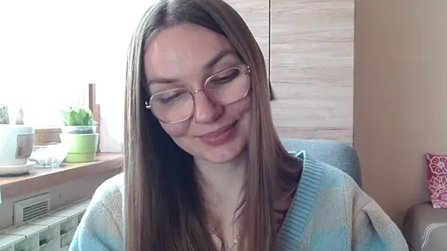 LooveELLYx live XXX chat