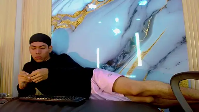 DaviidBuckx_: απευθείας συνομιλία ΧΧΧ