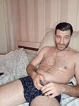 Alexdaniel89 Adlı Modelin Canlı XXX Sohbeti