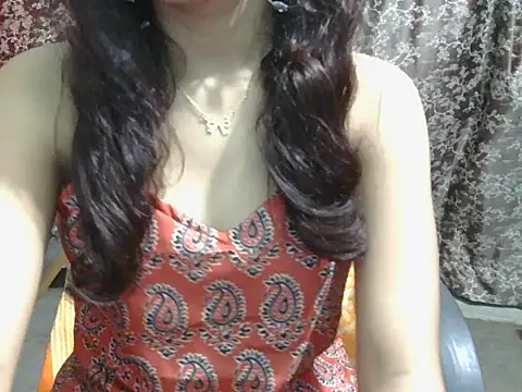 Chatroom XXX en direct de Adorable_Ayesha