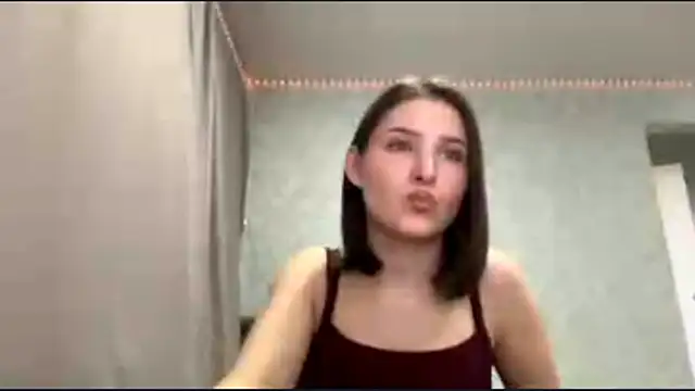 FoxieFlare: онлайн-секс-чат