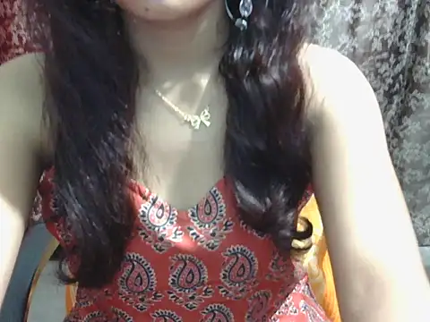 Adorable_Ayesha élő XXX-chatje