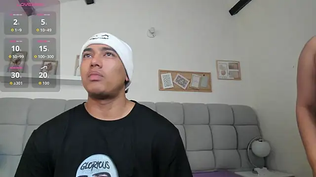 Chatroom XXX en direct de erotic_sins