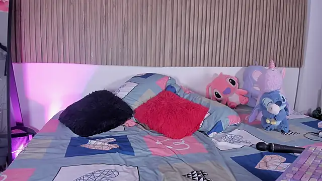 Hayley-Fox: онлайн-секс-чат