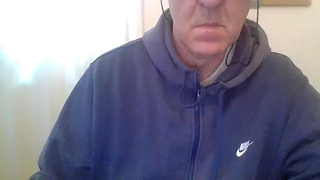 ANONIMO7735 网络视讯表演