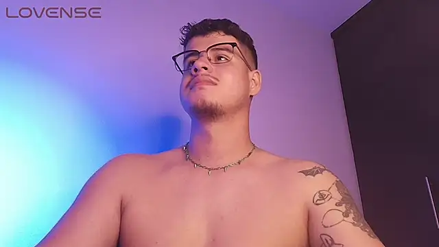 Chat XXX en directo de BjornSteel