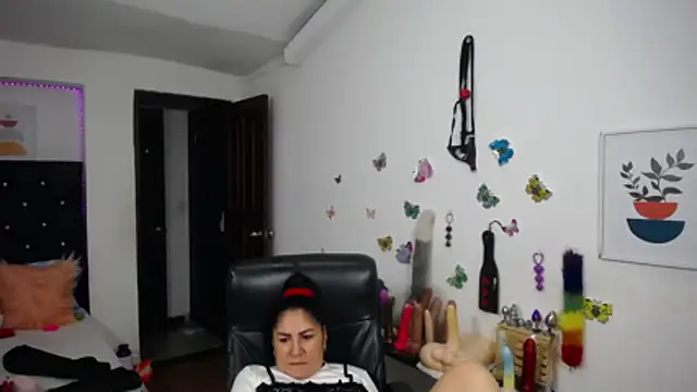 Онлайн чат XXX mature_bigboobs10